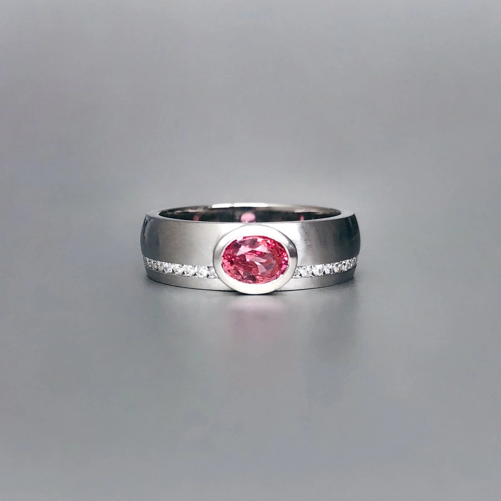 Custom ring