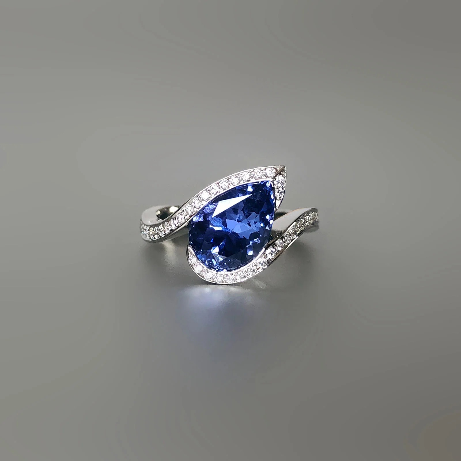 Custom ring