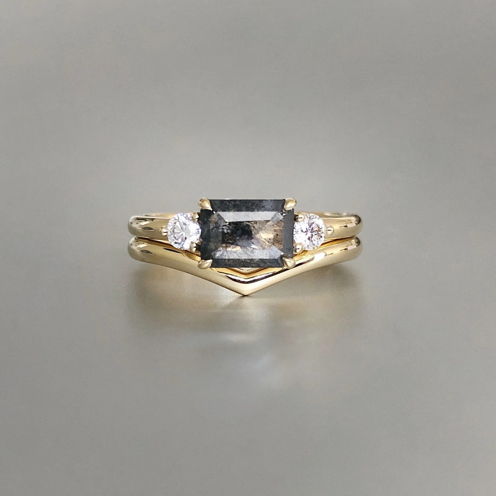Custom ring