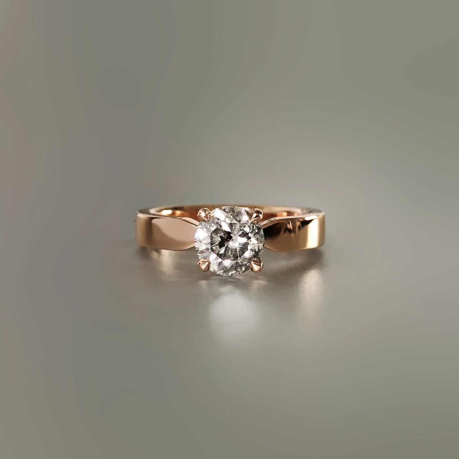 Custom ring